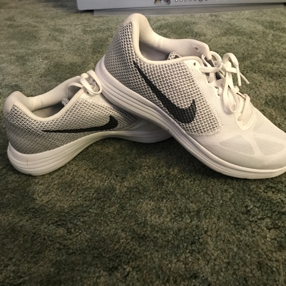Nike Revolution, size 8.5
